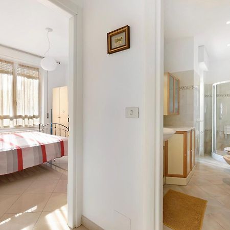 Ferienwohnung Attico Cielo E Mare Spotorno Exterior foto